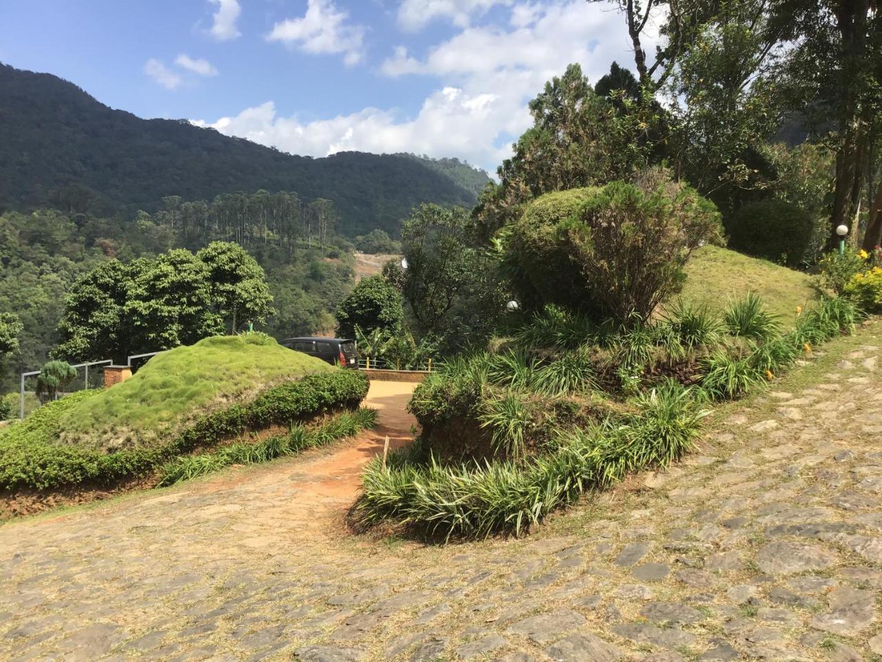 Wild Elephant Eco Friendly Resort Munnar Exterior foto